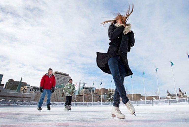 Wpadnij na lodowisko w Zgierzu!